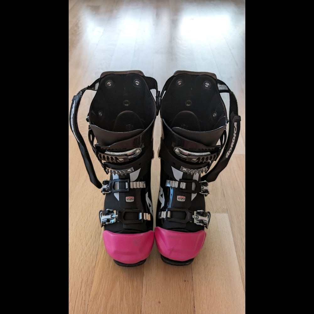 NWOT Nordica Sportmachine 3 85 W Women's Ski Boots 2024